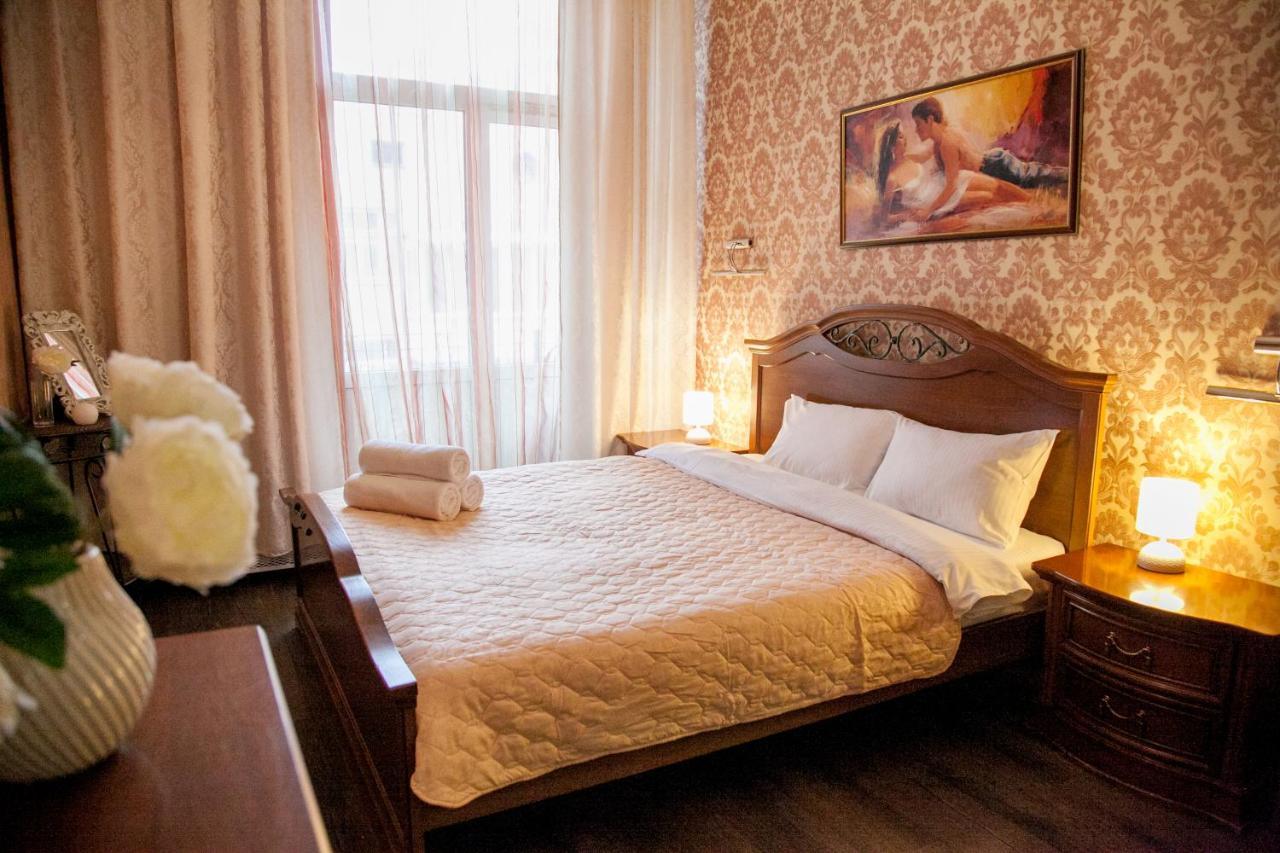Real Home Apartments In Kiev Center Kültér fotó